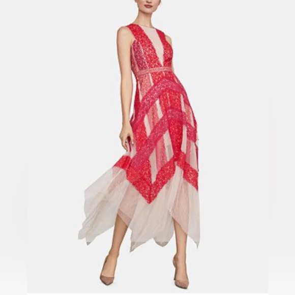 BCBGMaxAzria Dresses & Skirts - BCBGMaxAzria Coral Mist Dress Size 10
